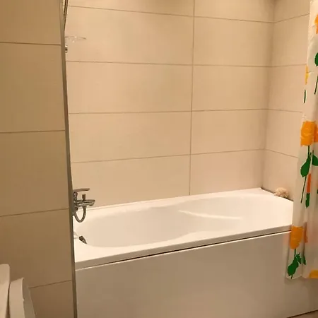 In Vabaduse 72 * Narva-Jõesuu